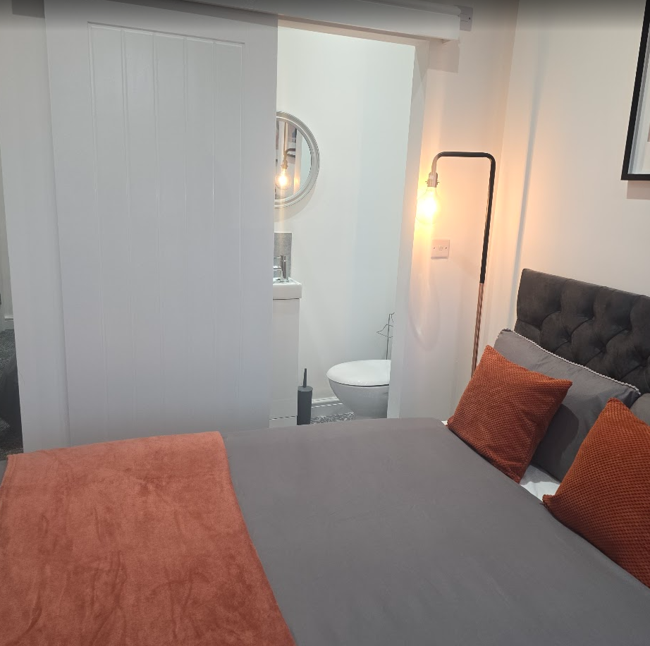 Sheffield after — room with private en-suite